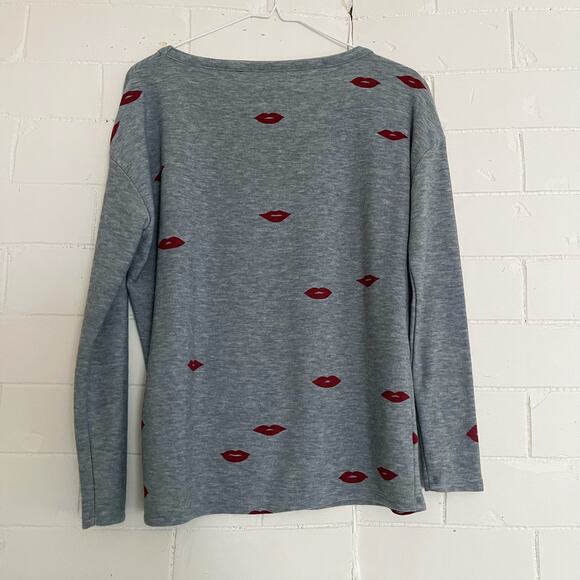 CHASER Cozy Lips Lounge Sweatshirt Pullover Small S - Picture 7 of 10